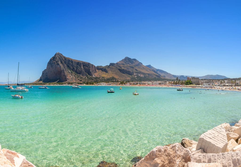 Sicilia, rinviata l'apertura delle Spiagge