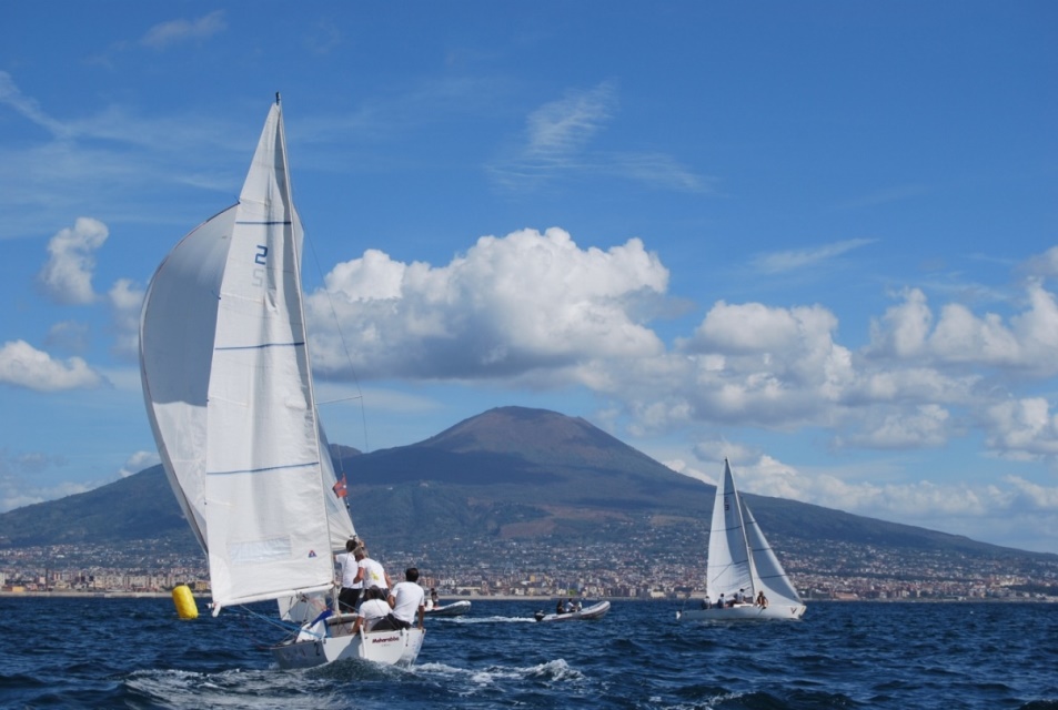 Porto di Napoli: questo mese 80 per cento di passeggeri in meno