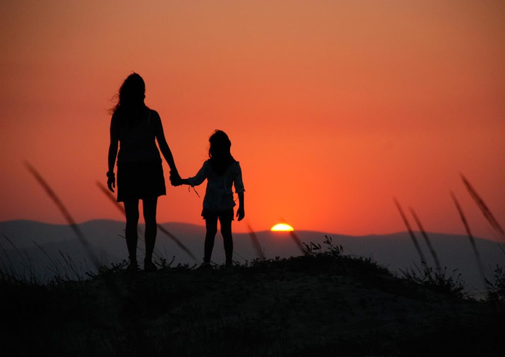 Piccole donne crescono: la festa della donna in viaggio con mamma 