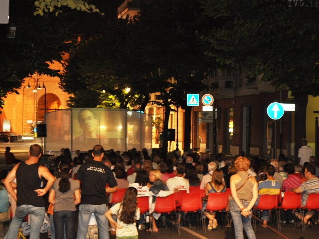 Albenga: non rinuncia agli eventi: ecco la rassegna Cinema sotto le stelle