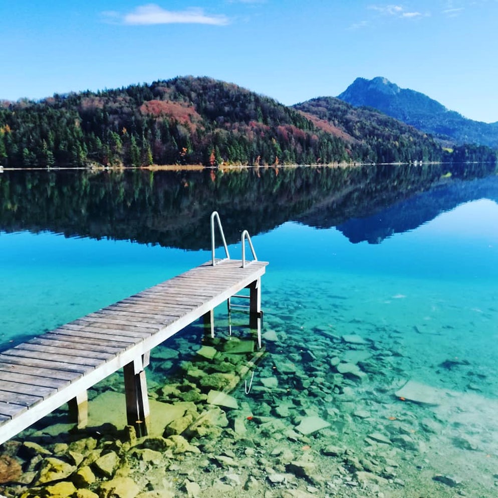 Clean lake. Озеро Фушльзее. Озеро клир Лейк. Фушльзее Австрия. Самое чистое озеро.