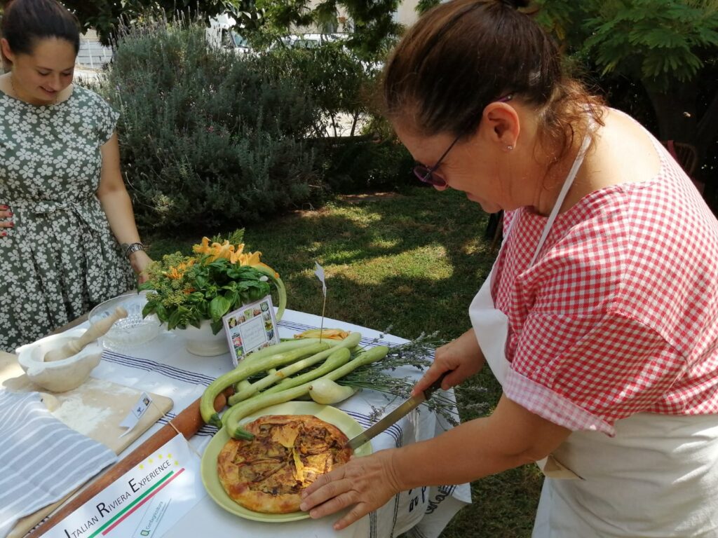 Albenga Food Experience, a “Scuola di cucina ligure” con Laura Verdino