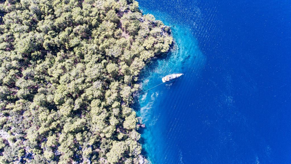 Sul Bering 70 una crociera indimenticabile nel golfo turco di Antalya