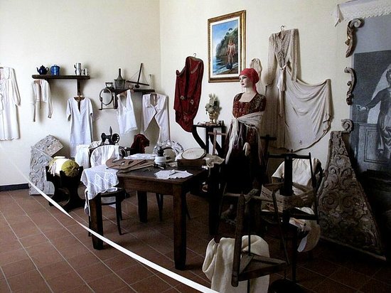 Procida, il mito della Graziella diventa un museo a Terra Murata