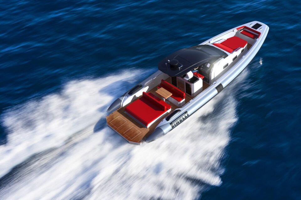 TecnoRib, l’esordio in acqua di PIRELLI 42 al Salone Nautico di Genova