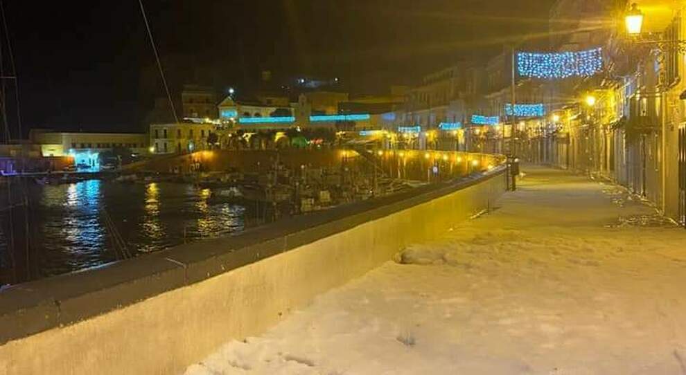ponza neve