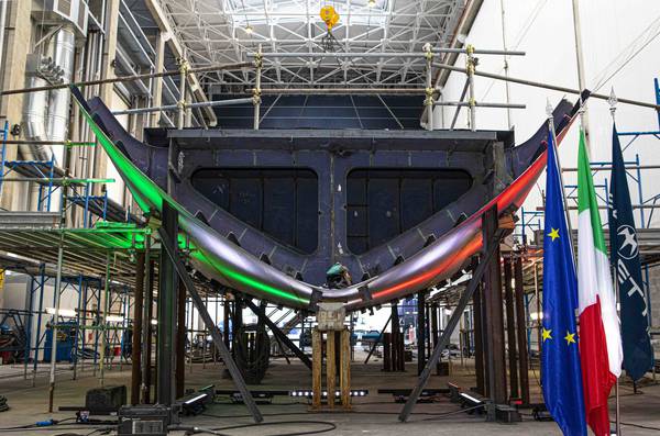 baglietto yacht chiglia